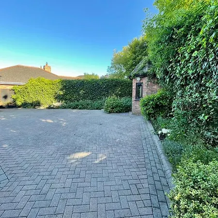 Exclusive Near Airport & Malahide